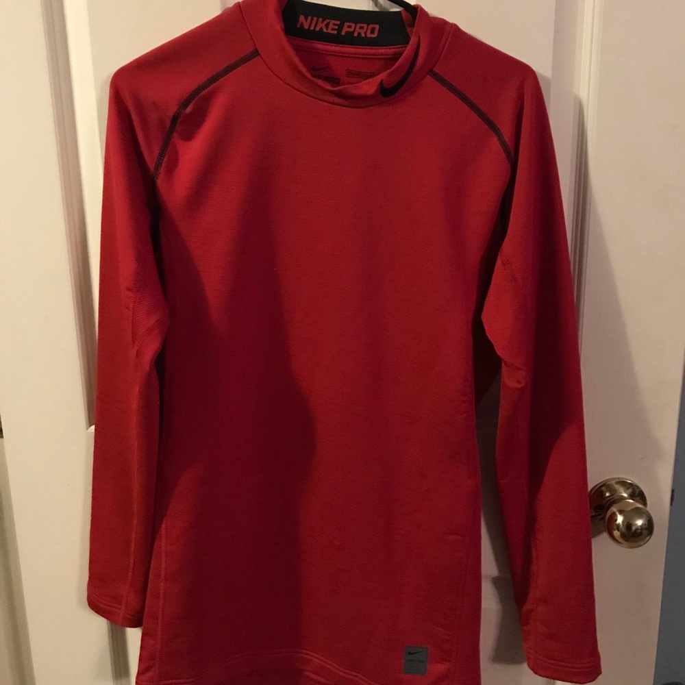 Nike long sleeve shirt